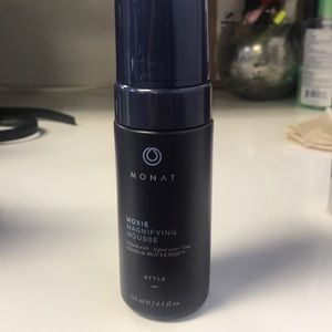 Monat moxie magnifying mouse
